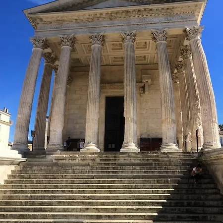 Antichambre Nocleg ze śniadaniem Nîmes