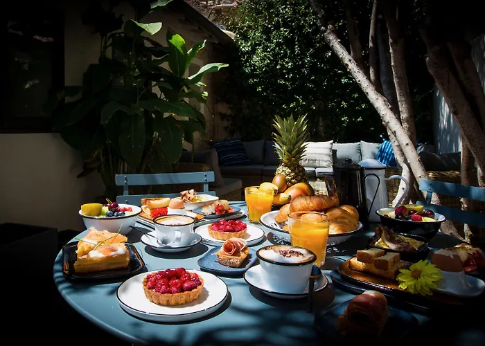 Antichambre 4* Ним