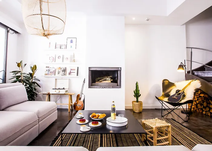 ベッド・アンド・ブレックファスト Antichambre ニーム