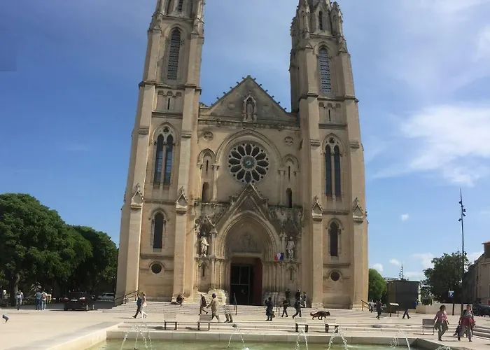 Panzió Antichambre Nîmes