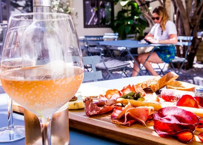 Antichambre ベッド・アンド・ブレックファスト 4*